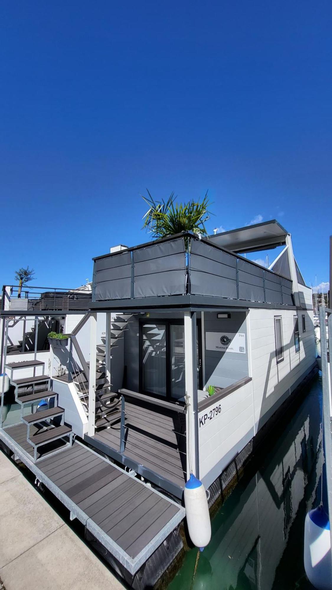 Floating House - Marina Pearl Daire Portorož Dış mekan fotoğraf