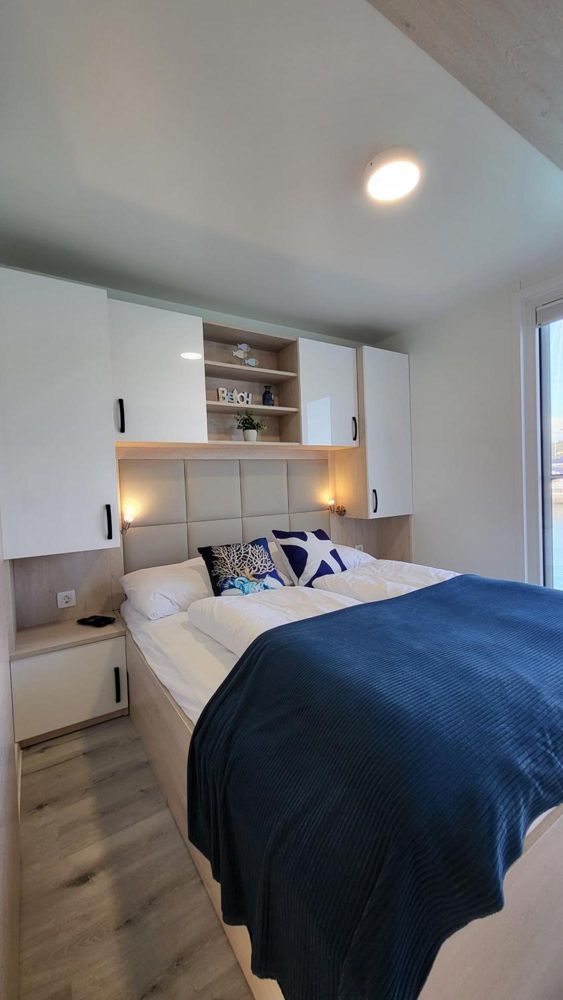 Floating House - Marina Pearl Daire Portorož Dış mekan fotoğraf